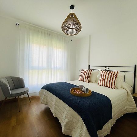 Apartamento Beirada 1 En Porto De Portocubelo Con Parking Lira  Buitenkant foto