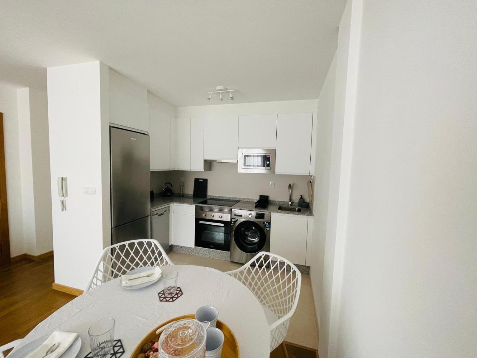 Apartamento Beirada 1 En Porto De Portocubelo Con Parking Lira  Buitenkant foto
